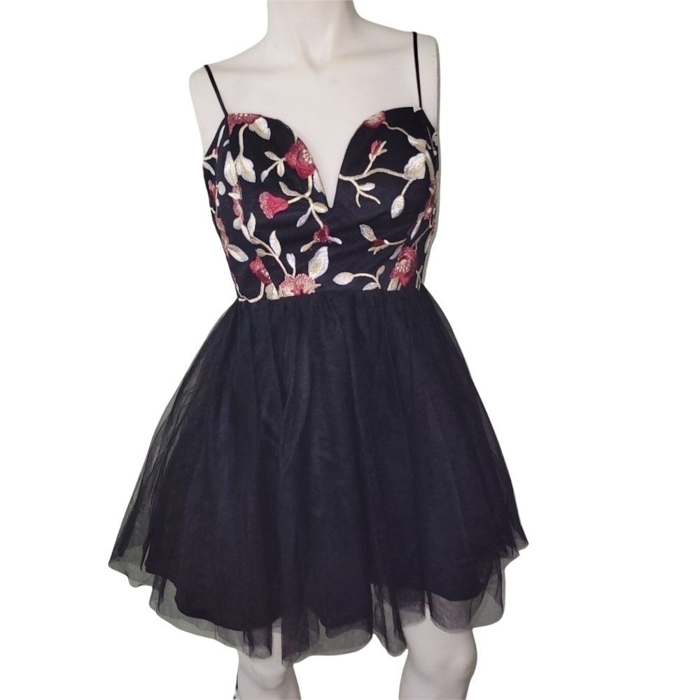 𝅺social Code Formal Mini Dress